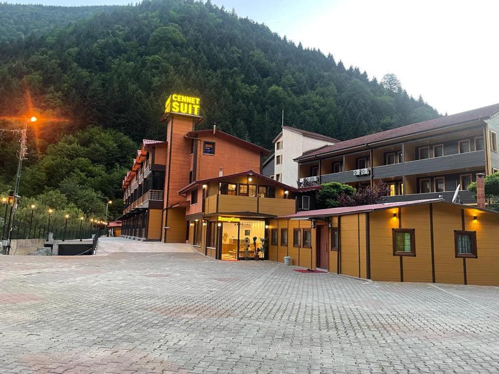 Hotel Cennet Suit à Uzungöl Extérieur photo