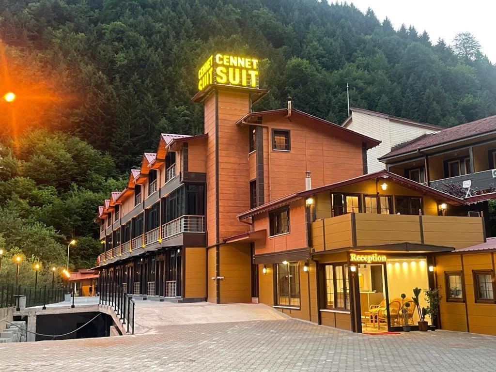 Hotel Cennet Suit à Uzungöl Extérieur photo